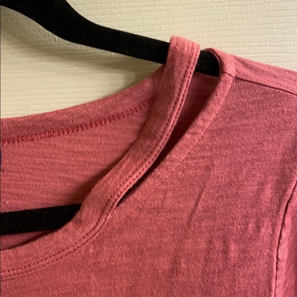 Gap NWT casual top - Picture 2 of 2